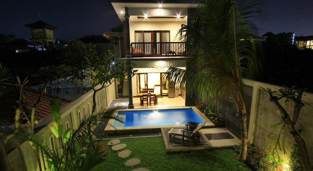 The Surya Kuta Villa Εξωτερικό φωτογραφία